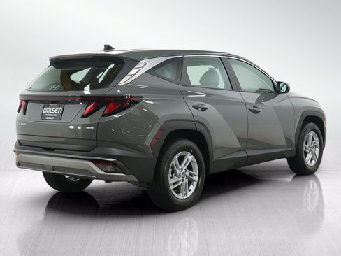 Used 2026 Hyundai Tucson SE AWD/4WD image 6