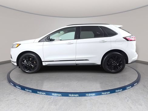 Used 2023 Ford Edge SE w/ Black Appearance Package AWD/4WD image 9