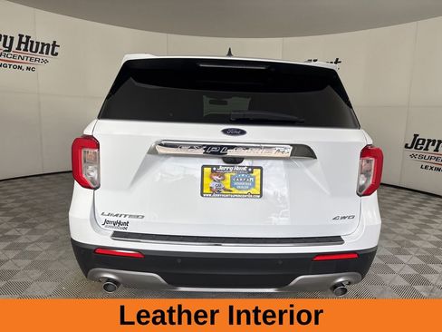 Used 2024 Ford Explorer Limited image 6
