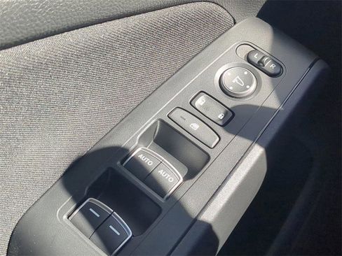 Used 2022 Honda Civic EX image 24