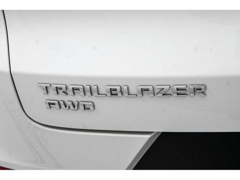 Used 2023 Chevrolet TrailBlazer LT image 48