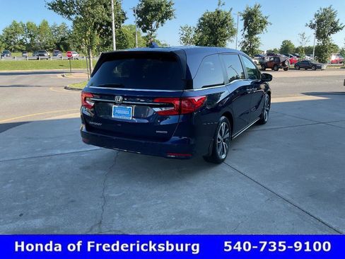 Used 2023 Honda Odyssey Touring image 6