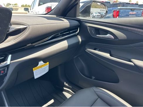 New 2026 Buick Envista Sport Touring w/ Convenience I Package FWD image 27