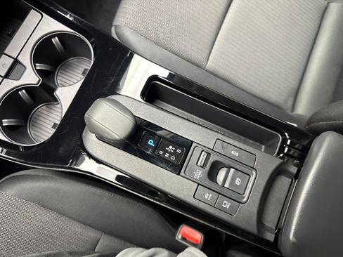 Used 2025 Toyota Prius LE FWD image 69