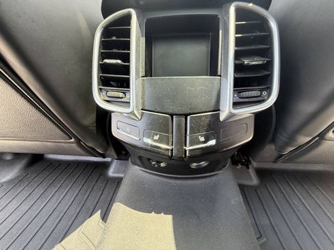 Used 2013 Porsche Cayenne S AWD/4WD image 13