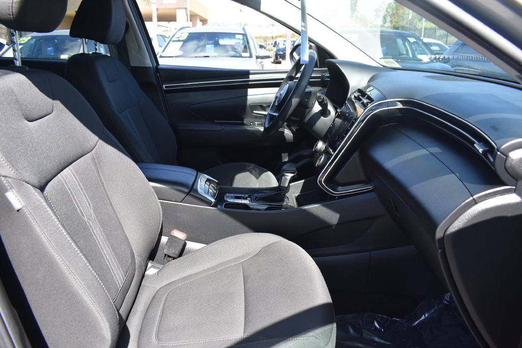 Certified 2023 Hyundai Tucson SEL AWD/4WD image 17