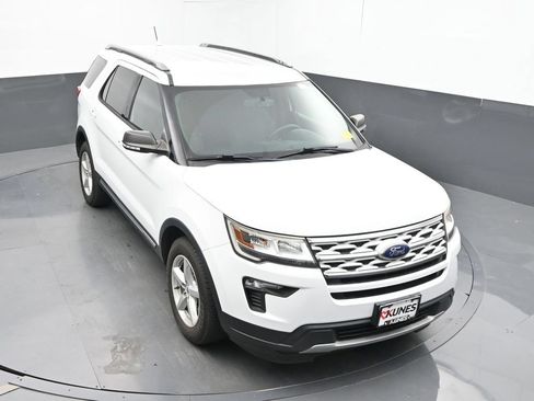 Used 2019 Ford Explorer XLT w/ Equipment Group 201A FWD image 37