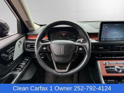 Used 2023 Lincoln Aviator Reserve w/ Equipment Group 201A AWD/4WD image 12