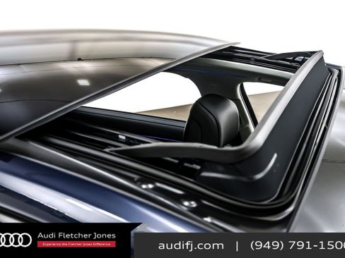 Used 2022 Audi A8 L 3.0T image 23