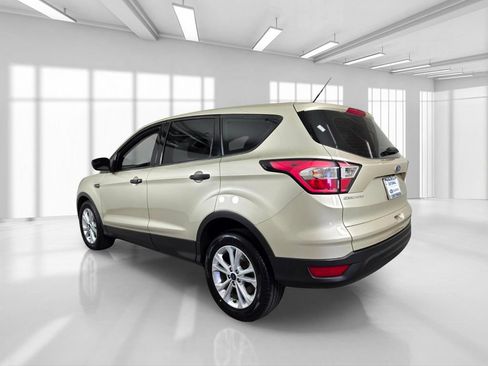 Used 2017 Ford Escape S FWD image 5