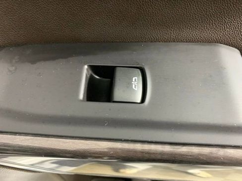 Used 2021 Chevrolet Silverado 1500 LTZ w/ LTZ Convenience Package II image 31