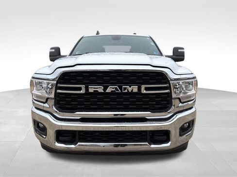 Used 2024 RAM 3500 Big Horn AWD/4WD image 9