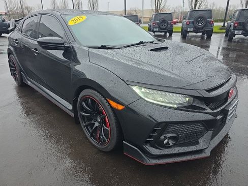 Used 2019 Honda Civic Type R image 7