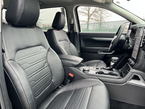 New 2025 Ford Ranger Lariat w/ FX4 Off-Road Package image 26