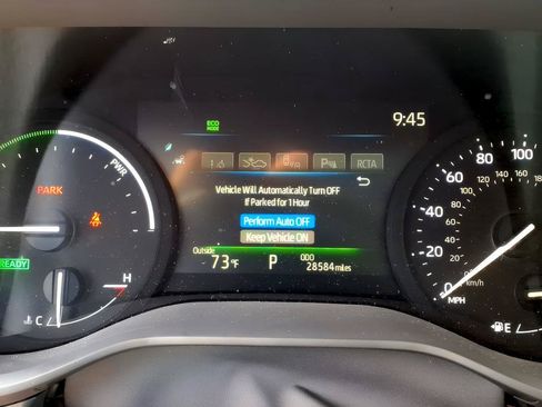 Used 2025 Toyota Sienna XLE FWD image 26