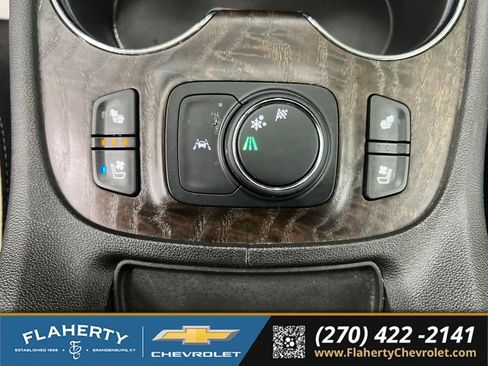 Used 2023 GMC Acadia Denali w/ Denali Technology Package FWD image 33