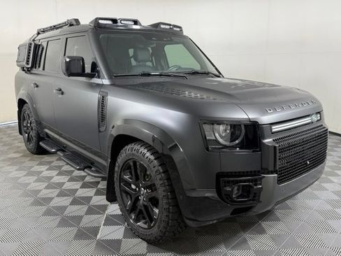 Used 2025 Land Rover Defender 130 Outbound AWD/4WD image 10