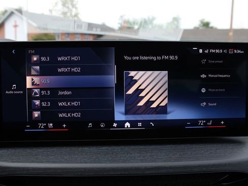 New 2025 BMW 330i xDrive Sedan w/ M Sport Package image 18