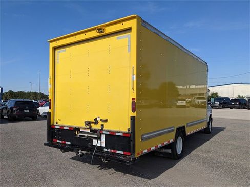 Used 2023 Ford E-350 and Econoline 350 Super Duty w/ Driver's Safety Package image 4