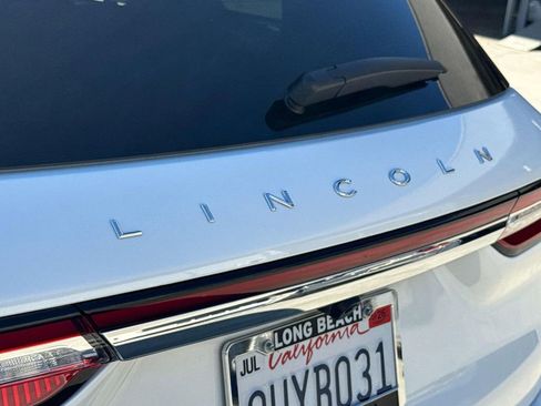 Used 2025 Lincoln Corsair Reserve image 7