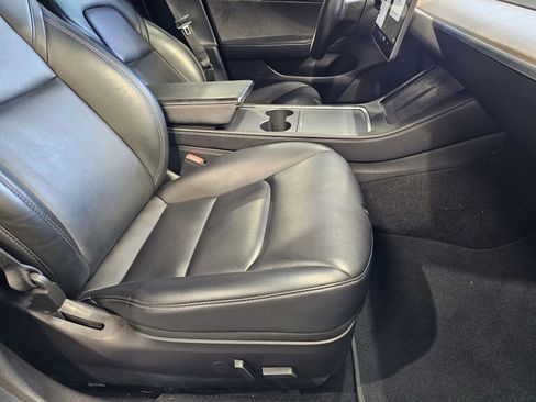 Used 2021 Tesla Model 3 Standard Range Plus RWD image 7