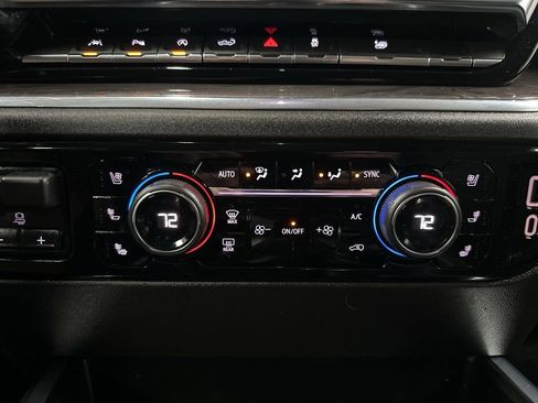 Used 2024 Chevrolet Silverado 1500 LTZ w/ LTZ Premium Package image 24