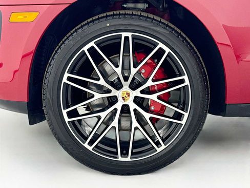 New 2026 Porsche Macan S image 33