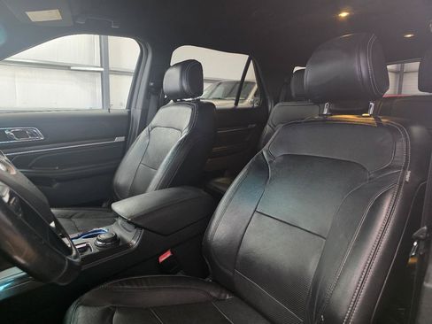 Used 2016 Ford Explorer Limited AWD/4WD image 10
