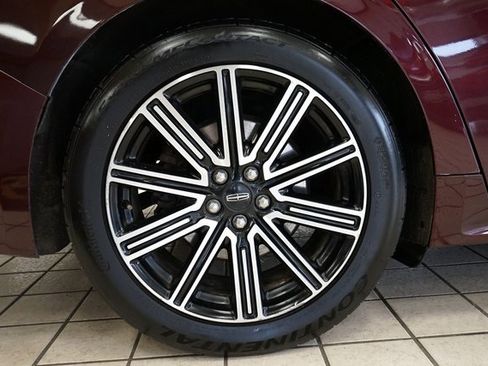 Used 2017 Lincoln Continental Reserve w/ Technology Package image 56