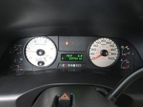 Used 2005 Ford F350 Lariat AWD/4WD image 26
