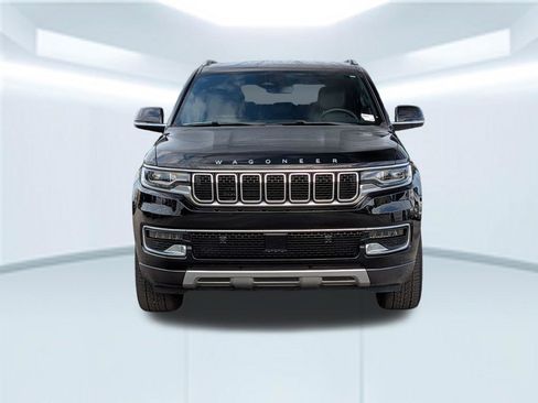 Used 2022 Jeep Wagoneer Series II AWD/4WD image 11