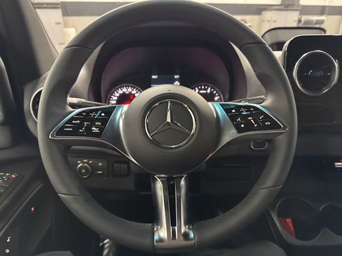 New 2026 Mercedes-Benz Sprinter 2500 image 33