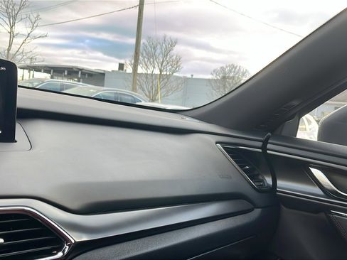 Certified 2023 MAZDA CX-9 Carbon Edition image 18