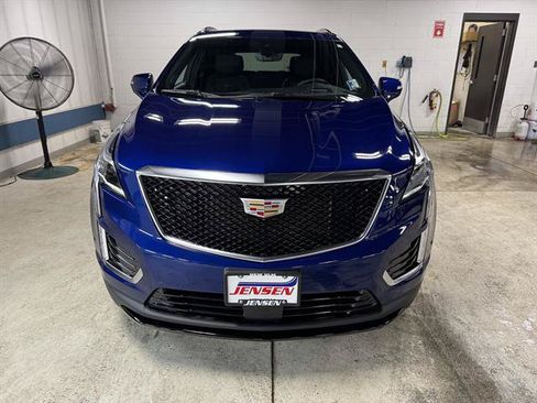 Certified 2026 Cadillac XT5 Sportv w/ LPO, Floor Liner Package AWD/4WD image 2