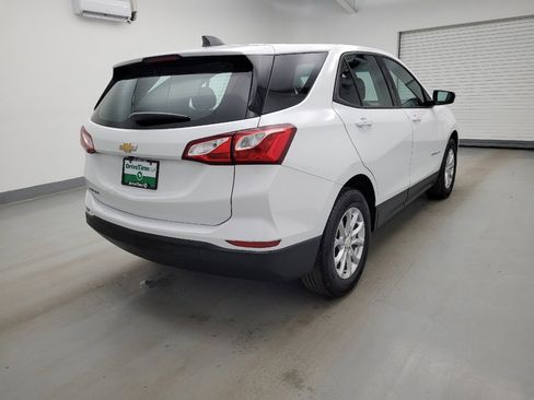 Used 2019 Chevrolet Equinox LS image 9