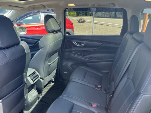 Used 2024 Subaru Ascent Limited w/ Technology Package AWD/4WD image 13