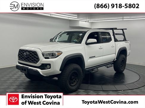 Used 2021 Toyota Tacoma TRD Off-Road image 1