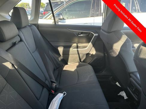 Used 2025 Toyota RAV4 XLE FWD image 4