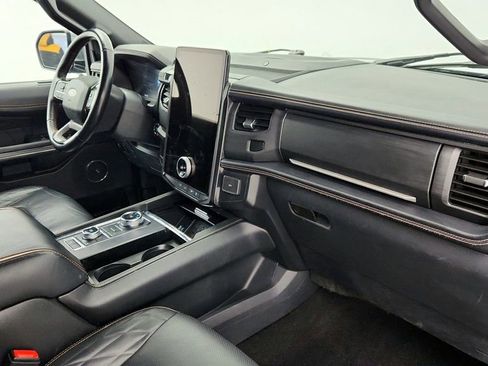 Used 2022 Ford Expedition Max Platinum image 27