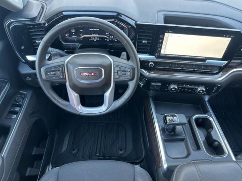 Used 2025 GMC Sierra 1500 Elevation AWD/4WD image 15
