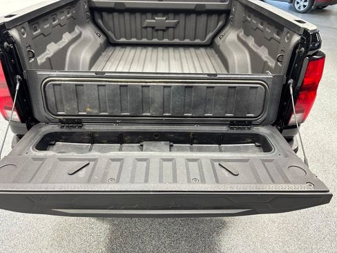 Used 2025 Chevrolet Colorado ZR2 w/ Technology Package AWD/4WD image 68