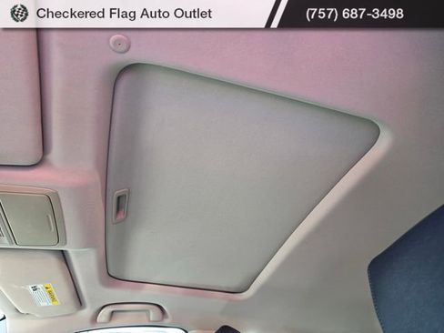 Used 2018 Honda Accord EX image 9
