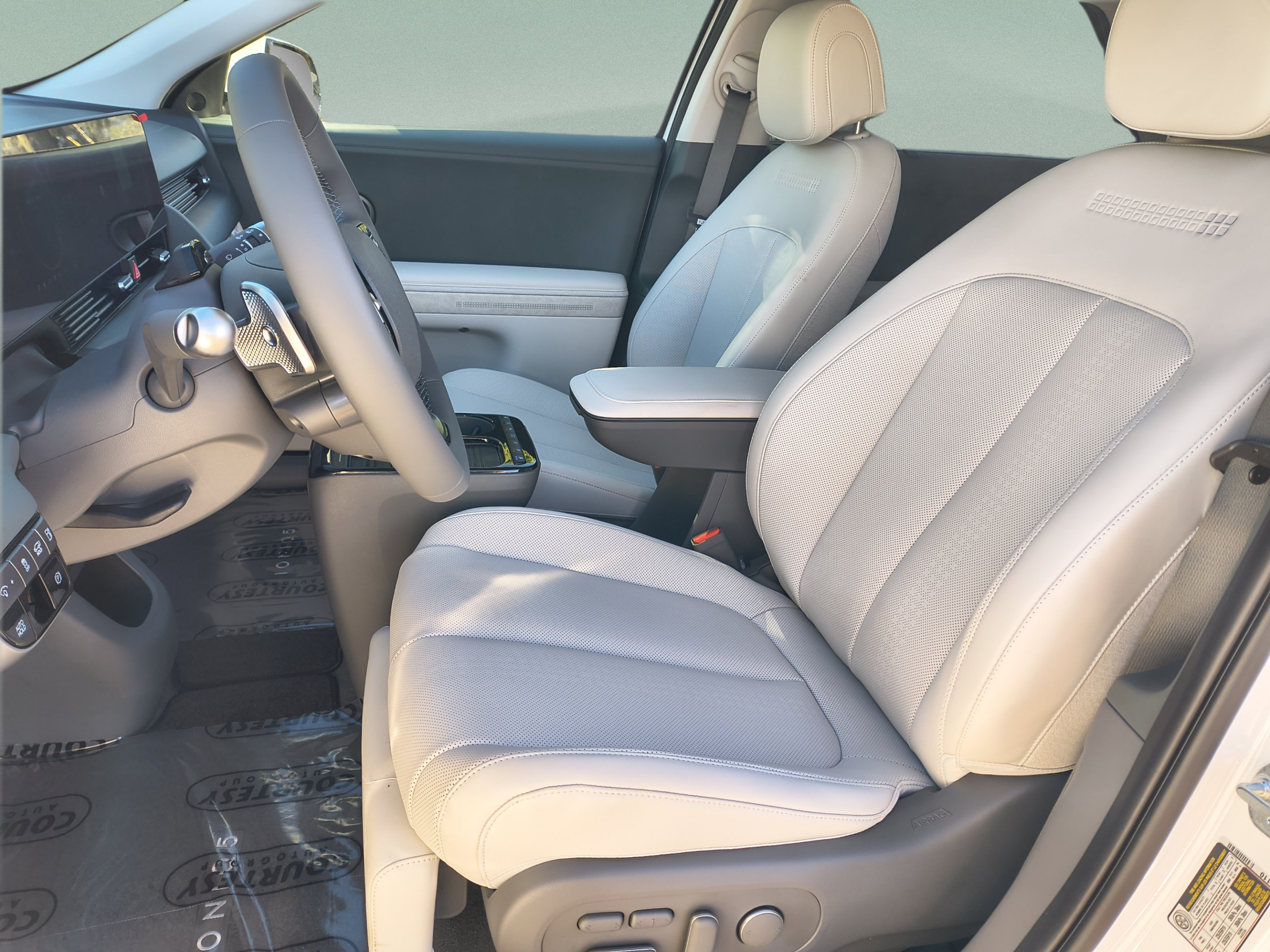 New 2027 Hyundai Ioniq 5 Limited RWD image 16