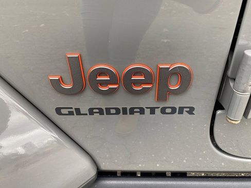 Used 2021 Jeep Gladiator Mojave image 12