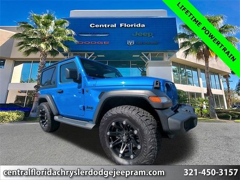 Used 2024 Jeep Wrangler Sport S image 1