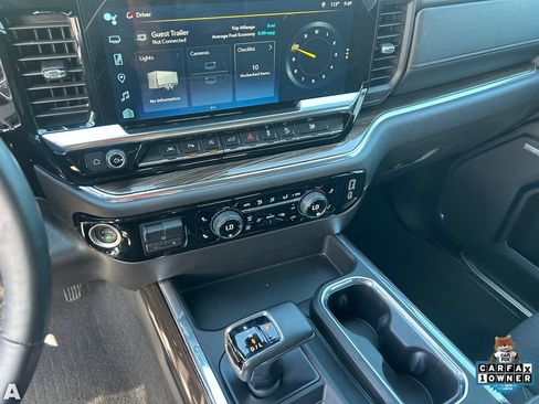 Used 2024 Chevrolet Silverado 1500 LT Trail Boss w/ Convenience Package II AWD/4WD image 22