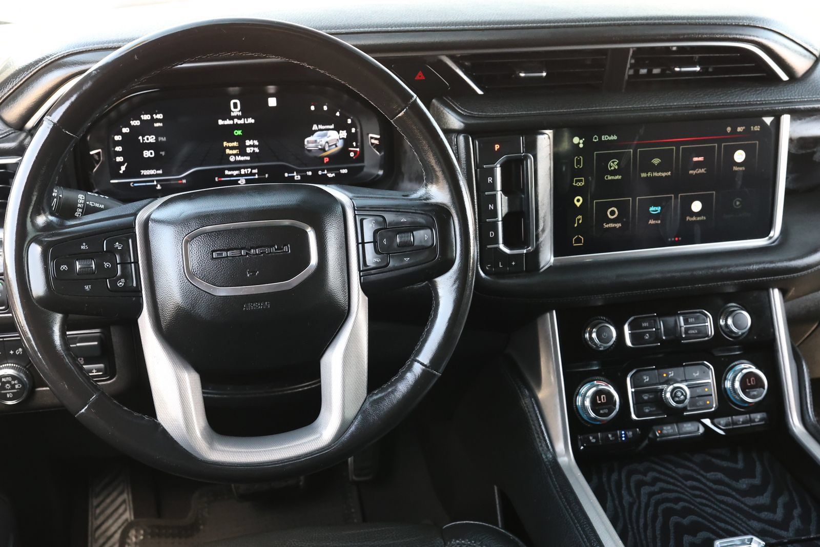 Used 2022 GMC Yukon Denali w/ Max Trailering Package AWD/4WD image 17