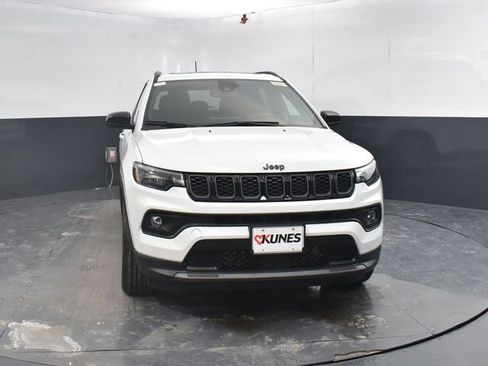 New 2026 Jeep Compass Latitude w/ Sun and Sound Group image 2