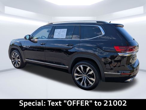 Used 2023 Volkswagen Atlas SEL Premium AWD/4WD image 6