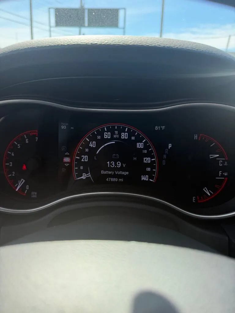 Used 2019 Dodge Durango SXT AWD/4WD image 10